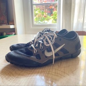 Nike Women's Free Run Bionic Cross Training Black Running Shoes sneakers 8.5 us